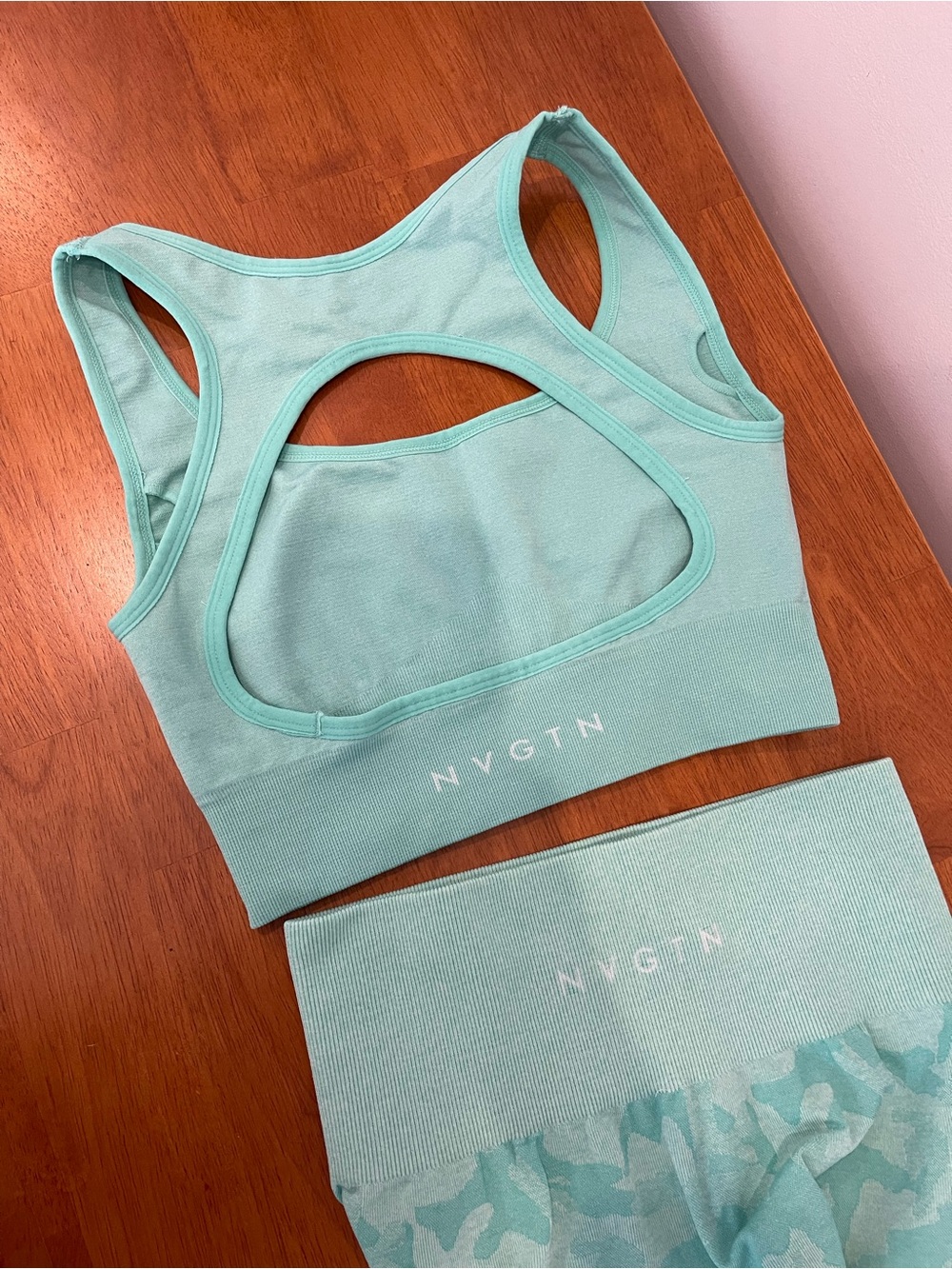 NVGTN Mint Eclipse Seamless Bra and Mint Camo Seamless Leggings